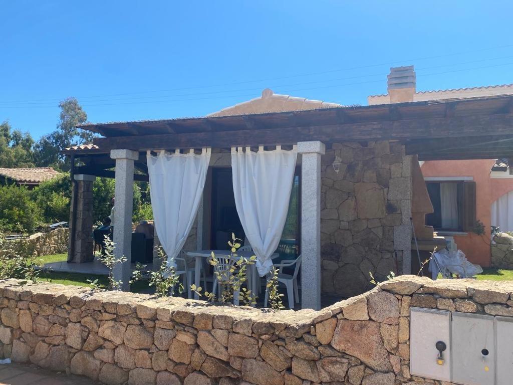 Villa Azzurra Sul Mare Budoni Zewnętrze zdjęcie